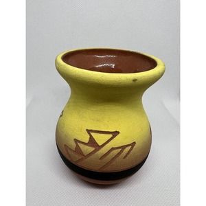 Vtg Handmade Native American Sioux Pottery Vase SIGNED Red Feather